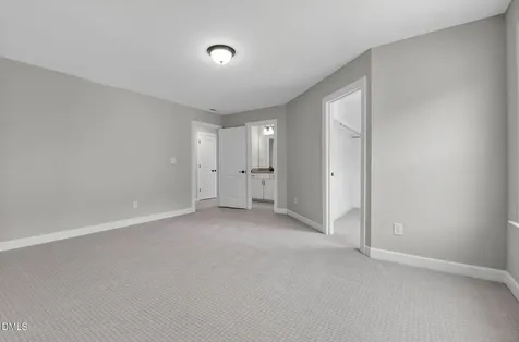 1013 Blackpool Court Apex NC 27502