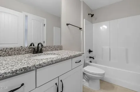 1013 Blackpool Court Apex NC 27502