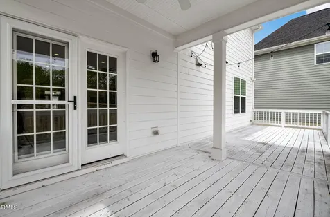 1013 Blackpool Court Apex NC 27502
