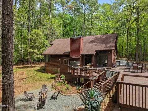 767 Redbud Pittsboro NC 27312