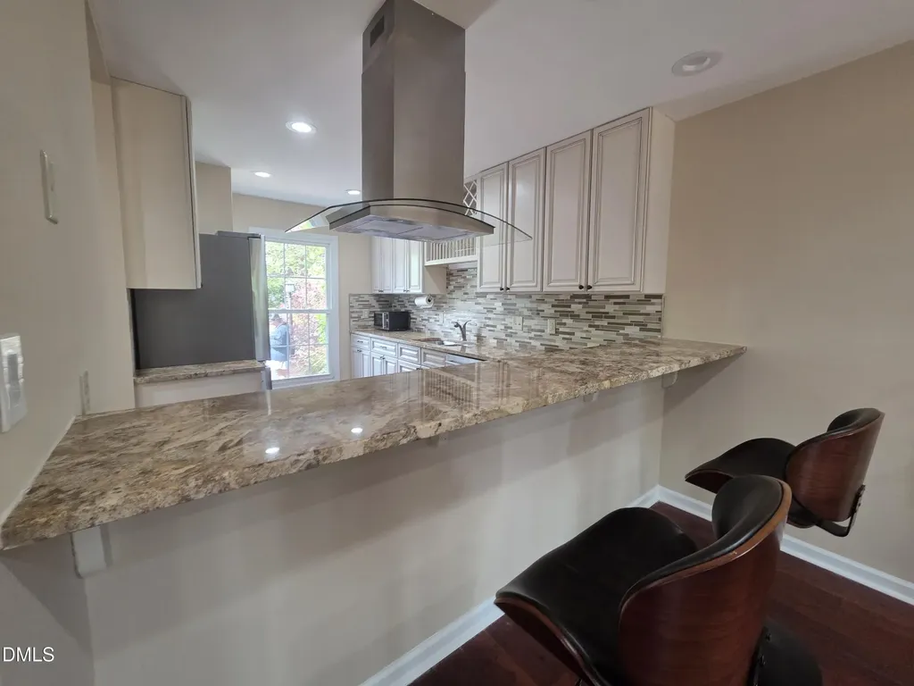 2716 Rue Sans Famille Raleigh NC 27607