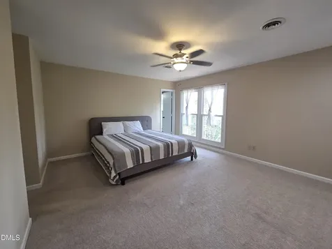 2716 Rue Sans Famille Raleigh NC 27607
