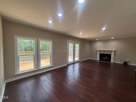 2716 Rue Sans Famille Raleigh NC 27607
