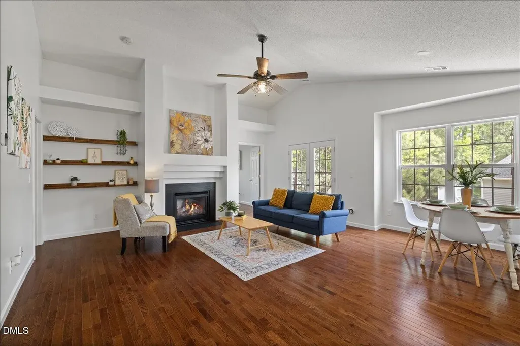 105 Hornholly Way Holly Springs NC 27540
