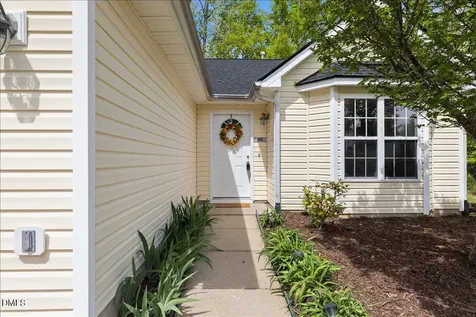 105 Hornholly Way Holly Springs NC 27540
