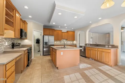 4406 Triland Way Cary NC 27518