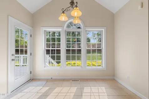 4406 Triland Way Cary NC 27518