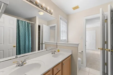 4406 Triland Way Cary NC 27518