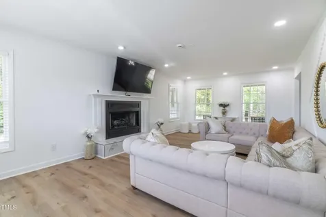 3010 Blueberry Lane Chapel Hill NC 27516