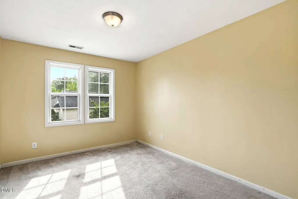 1602 Flowering Peach Trail Raleigh NC 27610