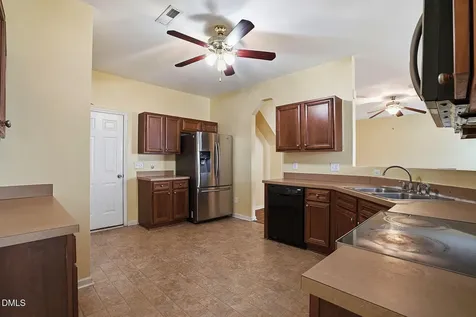 1602 Flowering Peach Trail Raleigh NC 27610