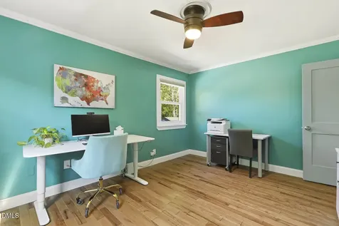 3704 Swann Street Raleigh NC 27612