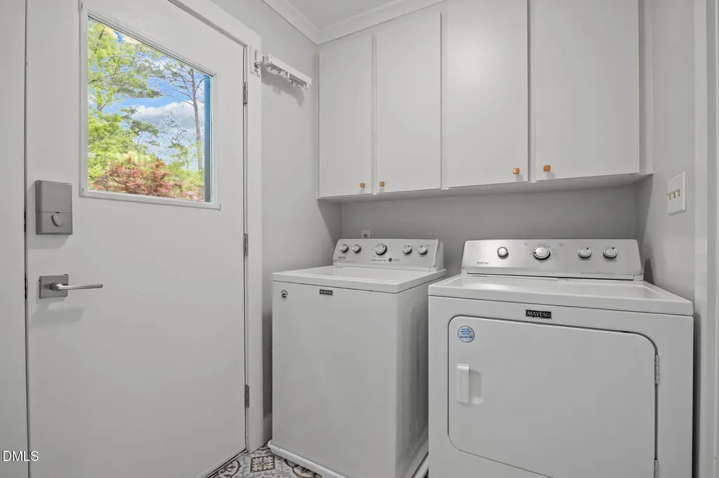 6501 Rainbow Court Raleigh NC 27612