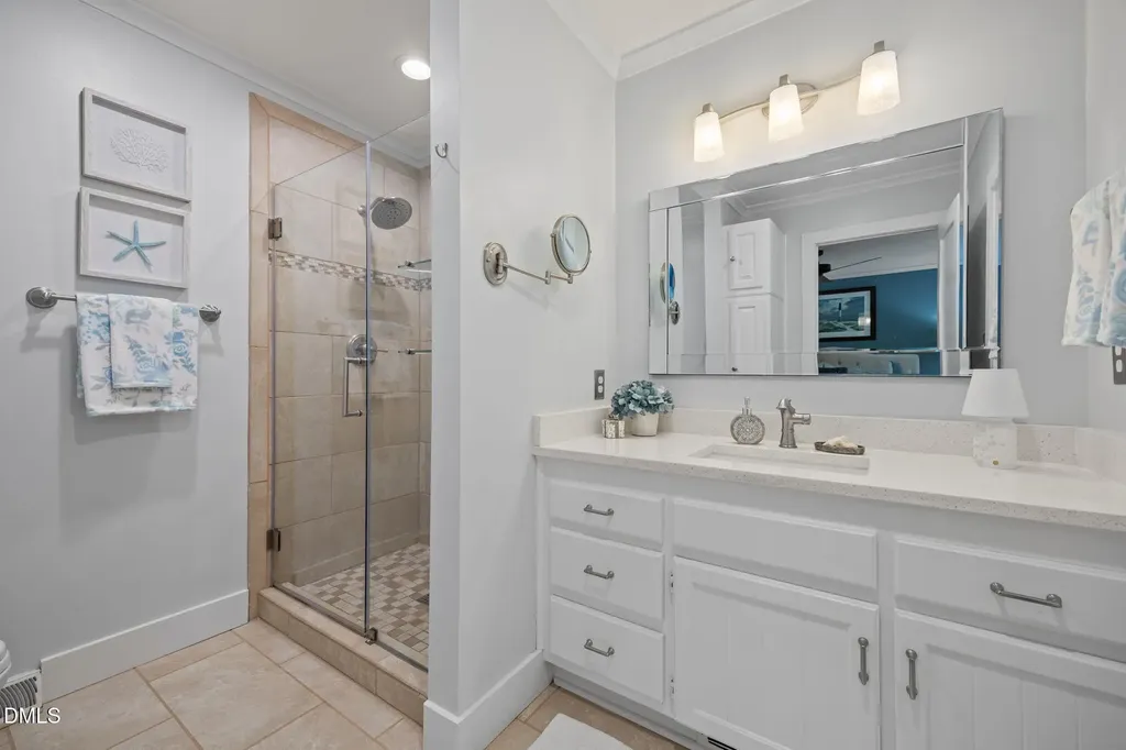 6501 Rainbow Court Raleigh NC 27612