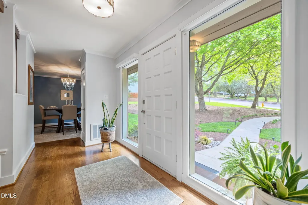 6501 Rainbow Court Raleigh NC 27612