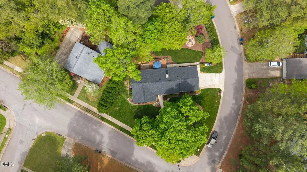 6501 Rainbow Court Raleigh NC 27612