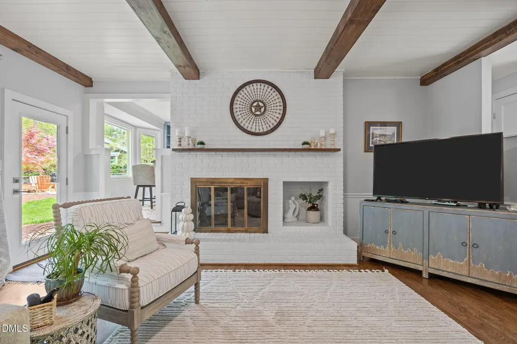 6501 Rainbow Court Raleigh NC 27612