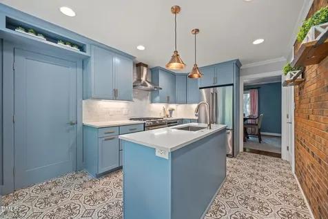 6501 Rainbow Court Raleigh NC 27612