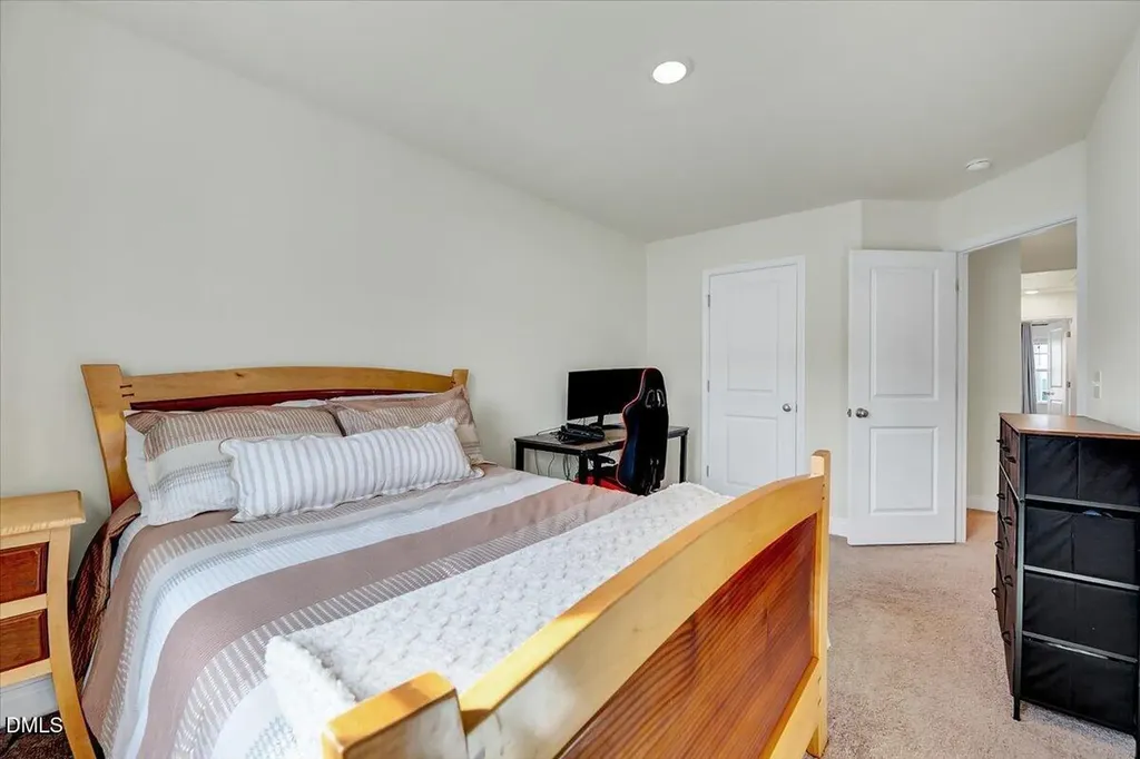 18 Clear Bead Court Clayton NC 27527