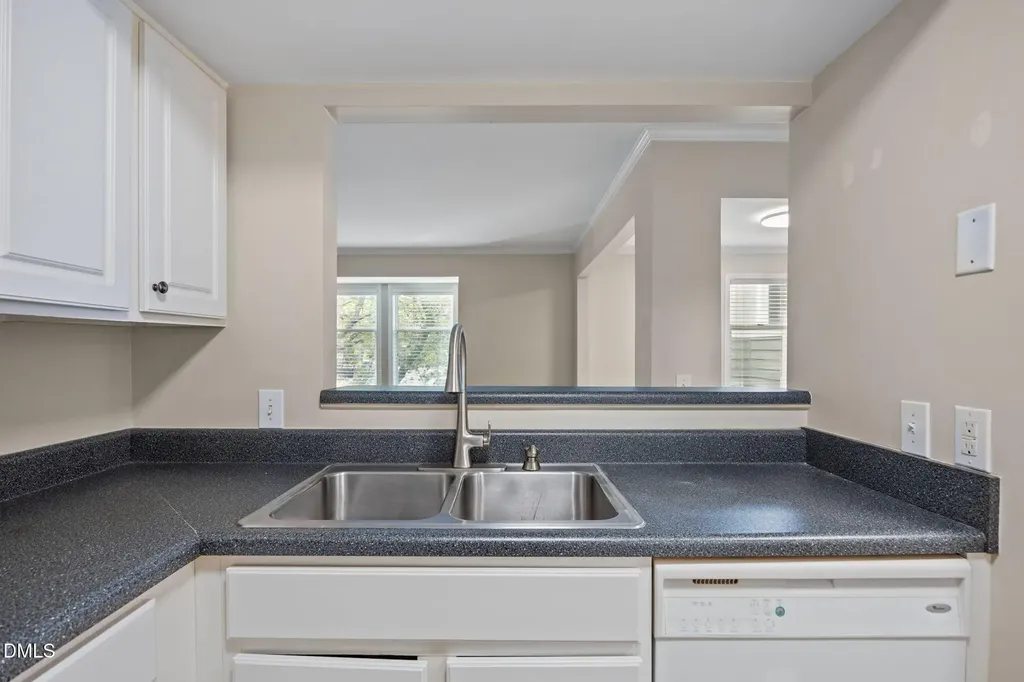1031 Nicholwood Drive Raleigh NC 27605