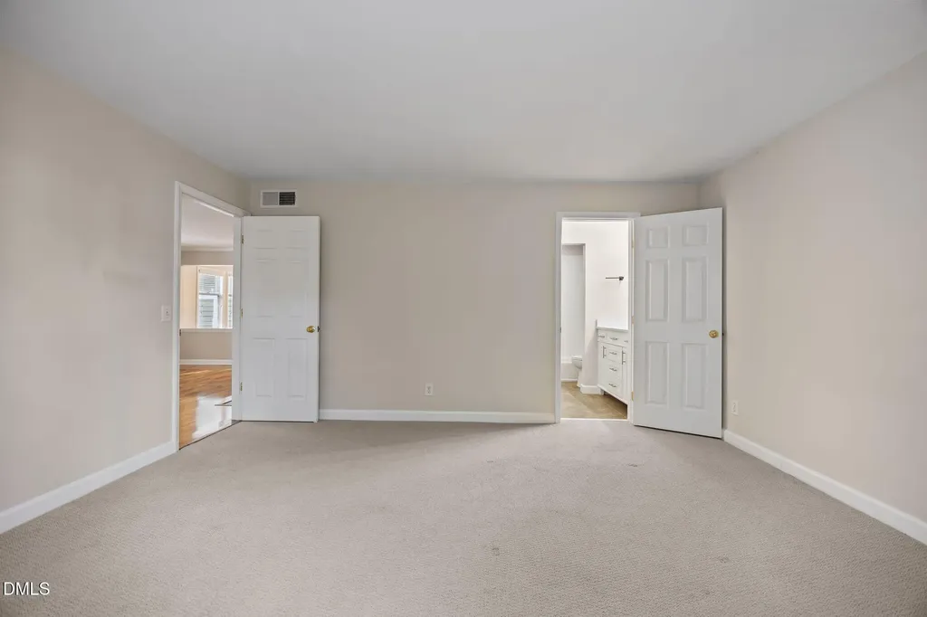 1031 Nicholwood Drive Raleigh NC 27605