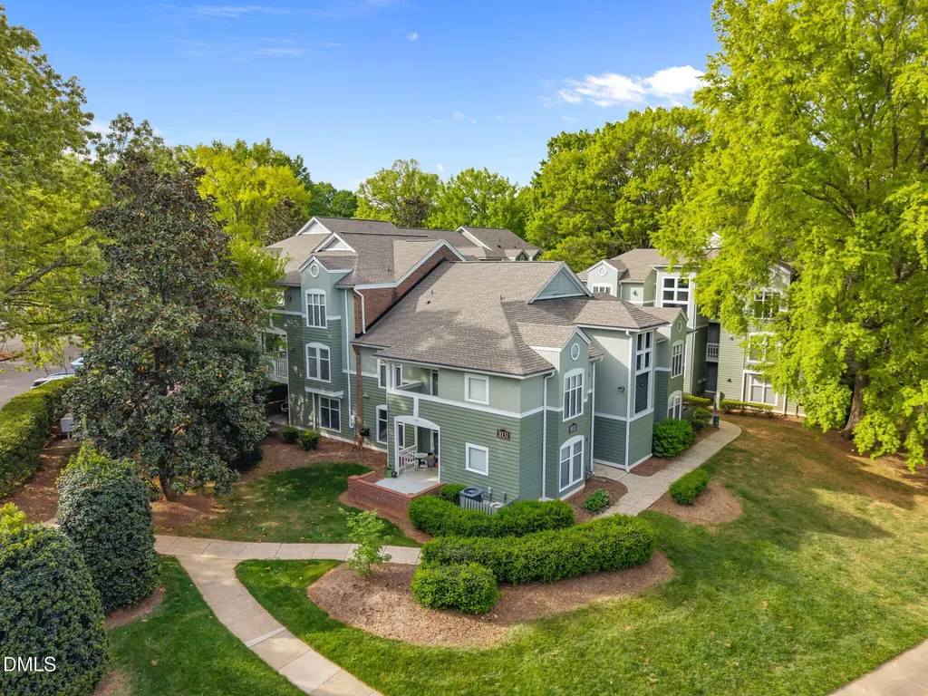 1031 Nicholwood Drive Raleigh NC 27605