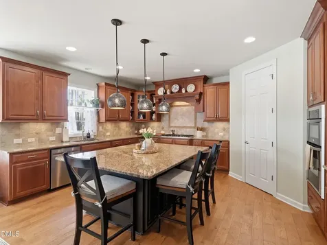 113 Cross Oaks Place Holly Springs NC 27540