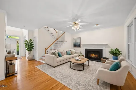 4221 Glen Erin Way Raleigh NC 27613