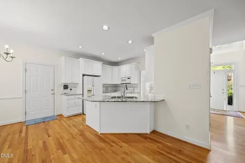 4221 Glen Erin Way Raleigh NC 27613