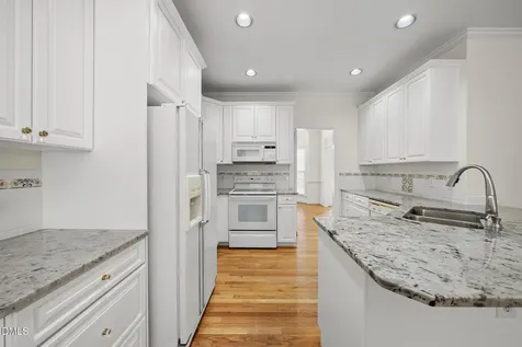 4221 Glen Erin Way Raleigh NC 27613
