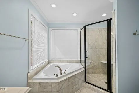 4221 Glen Erin Way Raleigh NC 27613