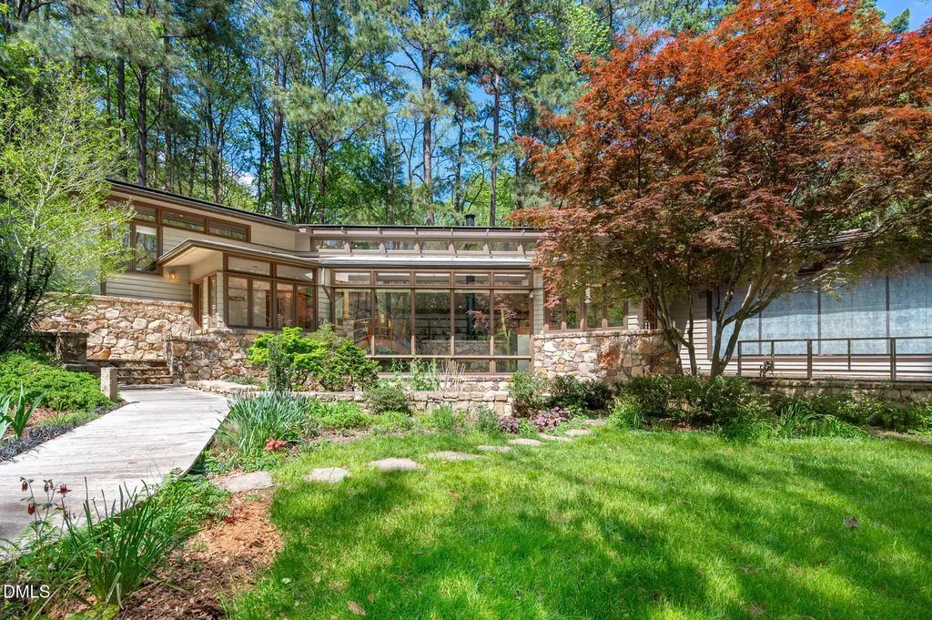 1601 Halifax Road Chapel Hill NC 27514