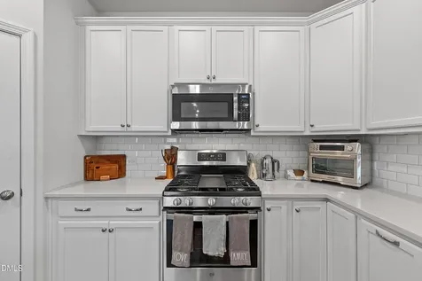 202 Bedivere Lane Durham NC 27703