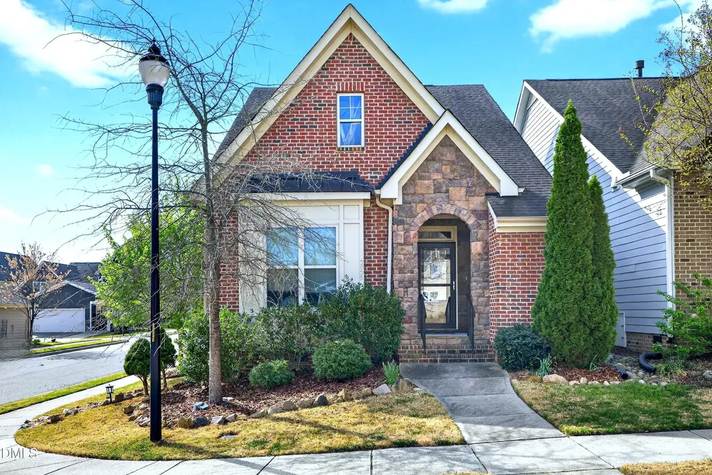 2025 Great Ridge Parkway Chapel Hill NC 27516