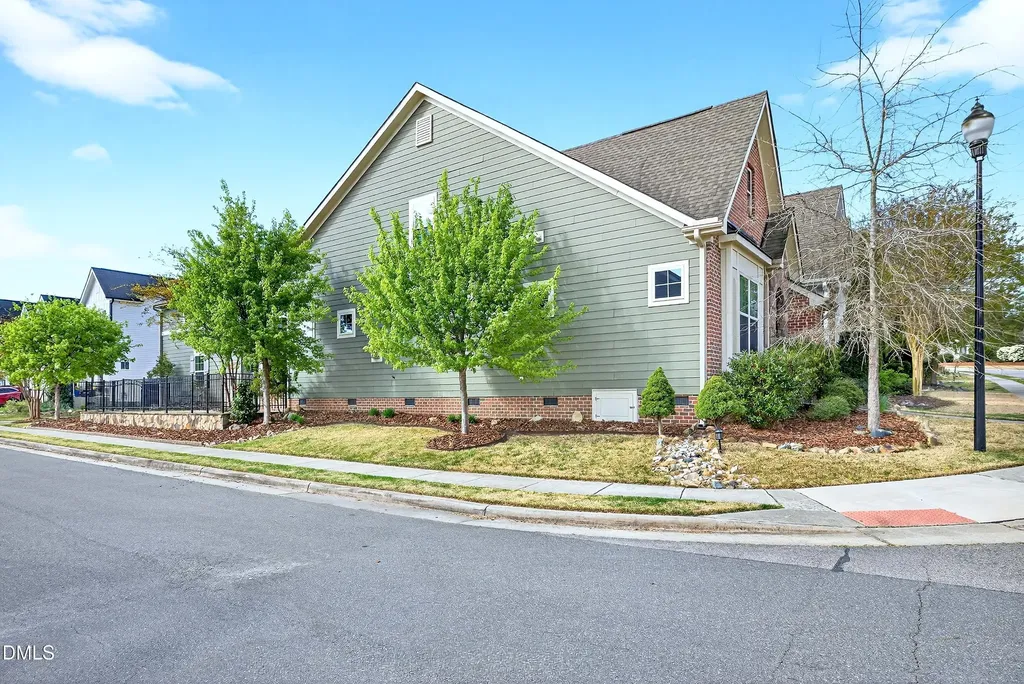 2025 Great Ridge Parkway Chapel Hill NC 27516