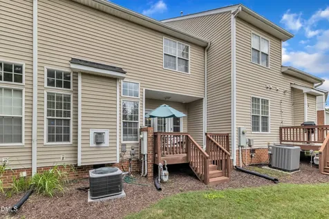 4308 Flintlock Lane Durham NC 27704