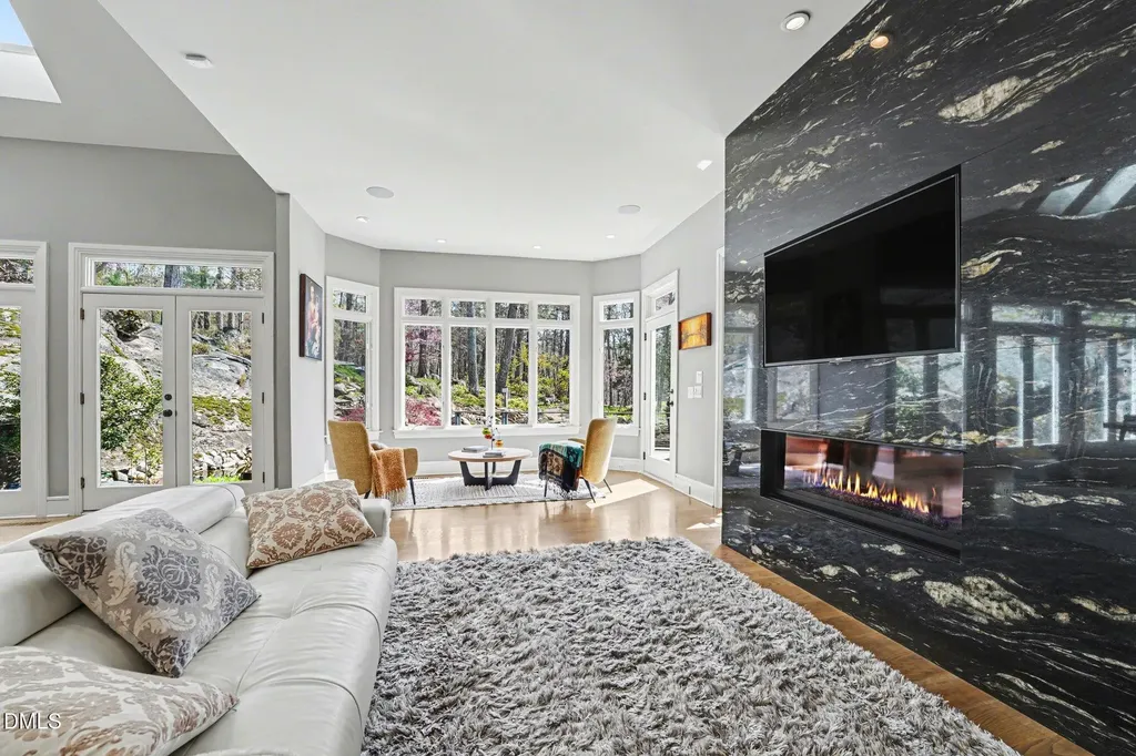97514 Franklin Ridge Chapel Hill NC 27517