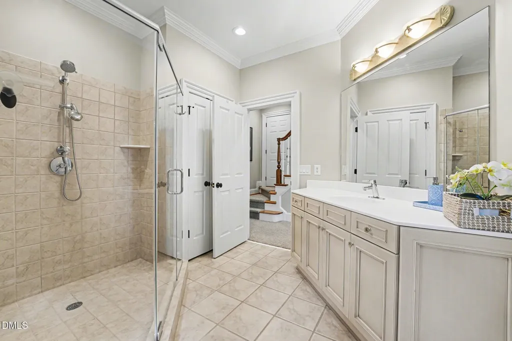 97514 Franklin Ridge Chapel Hill NC 27517