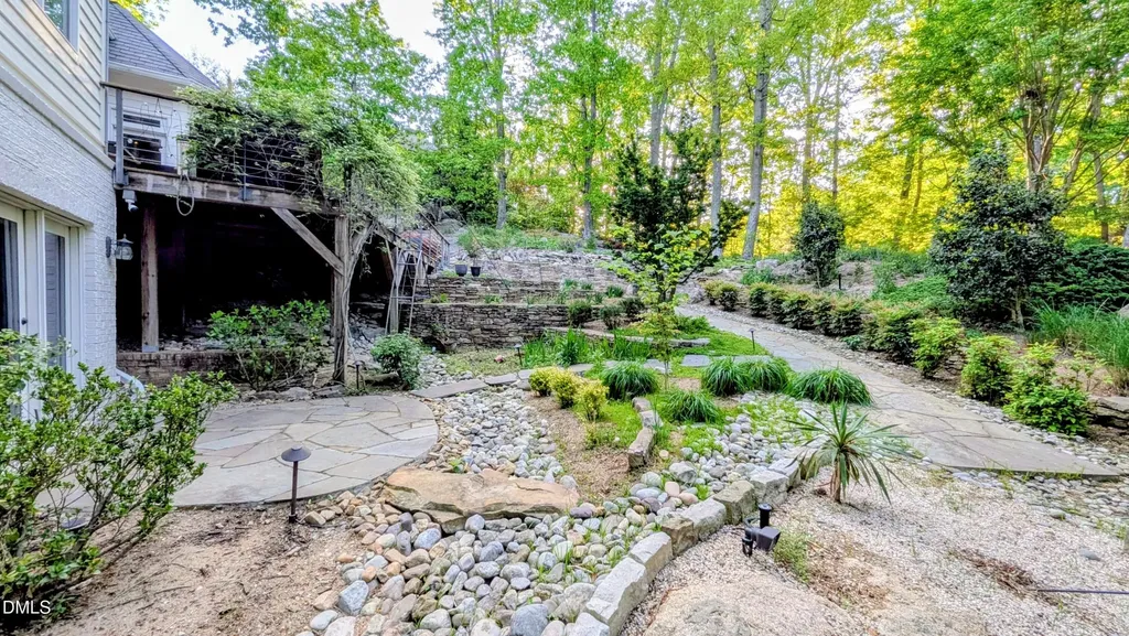 97514 Franklin Ridge Chapel Hill NC 27517