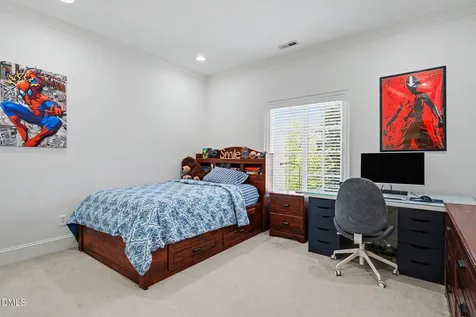 97514 Franklin Ridge Chapel Hill NC 27517