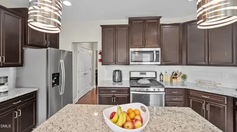2050 Sinclair Burlington NC 27215