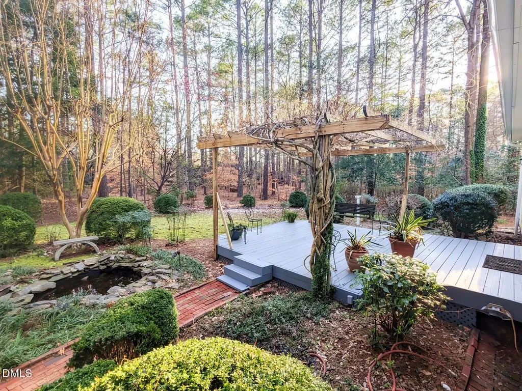 4901 Stoneridge Drive Raleigh NC 27612