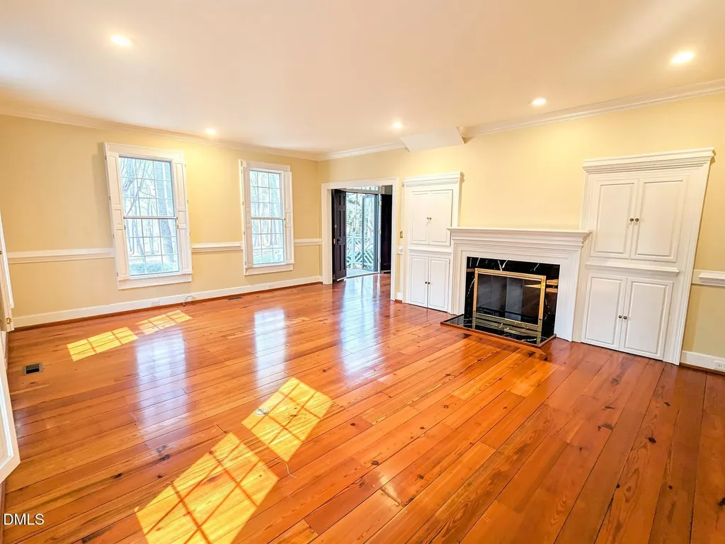 4901 Stoneridge Drive Raleigh NC 27612