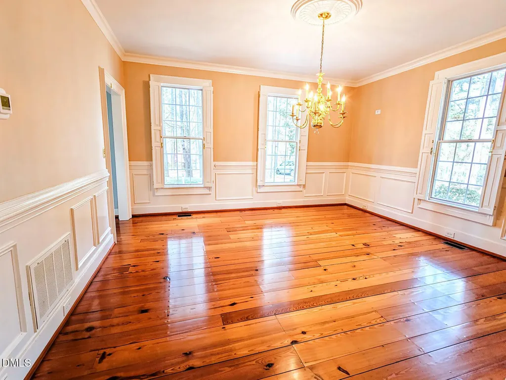 4901 Stoneridge Drive Raleigh NC 27612