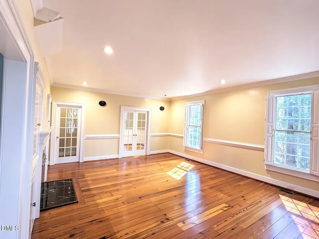 4901 Stoneridge Drive Raleigh NC 27612