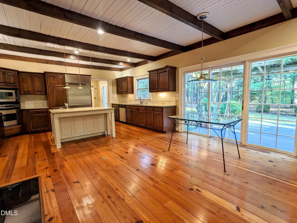 4901 Stoneridge Drive Raleigh NC 27612