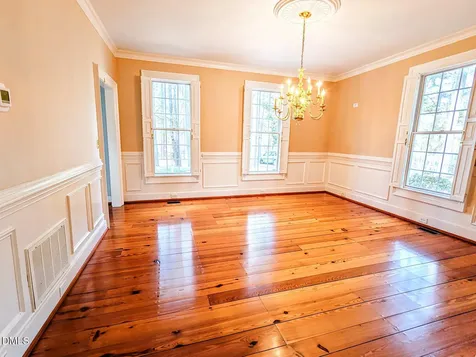 4901 Stoneridge Drive Raleigh NC 27612