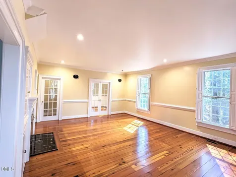 4901 Stoneridge Drive Raleigh NC 27612