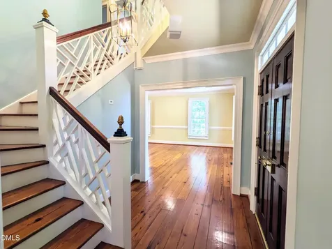 4901 Stoneridge Drive Raleigh NC 27612