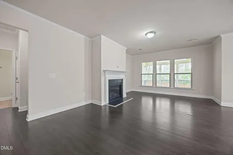 2048 Crampton Grove Way Cary NC 27519